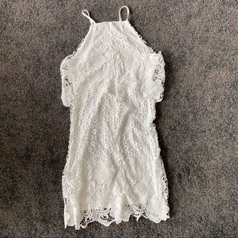 2924 BB Dakota Floral Lace dress - Picture 4 of 5
